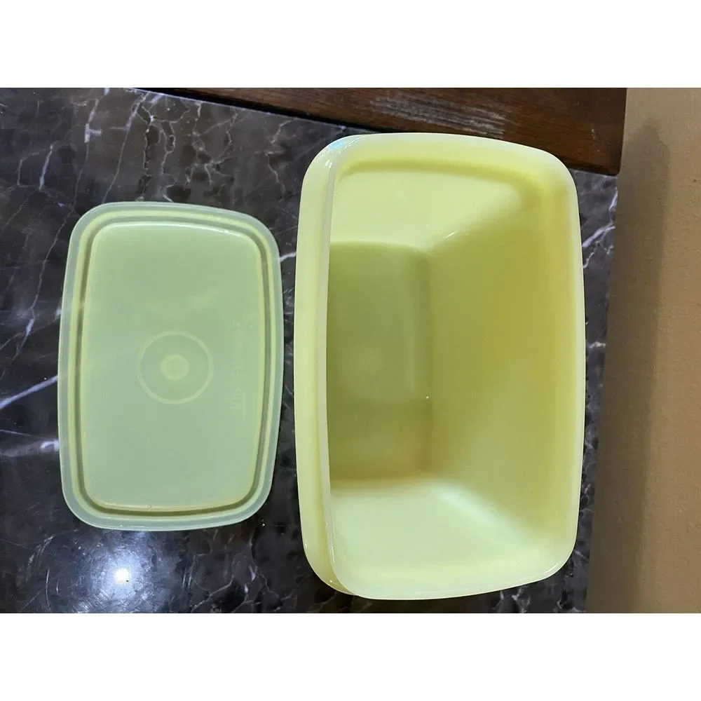 Vintage Tupperware Yellow Shelf Saver Storage Container + Lid 5.5